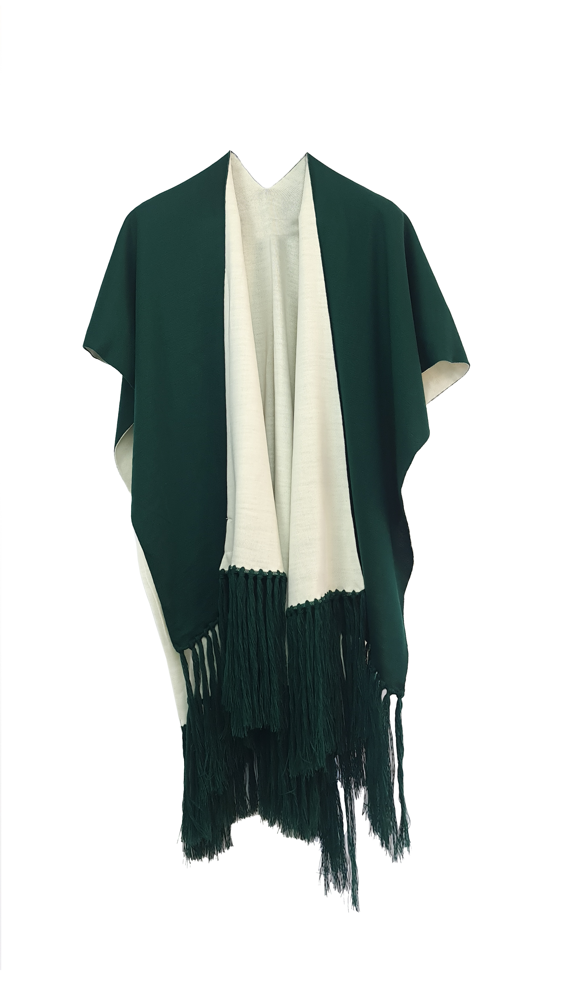 Ruana reversible en acrílico H-B, con flecos hechos a mano, color verde  y crudo. Ideal para abrigar en invierno.